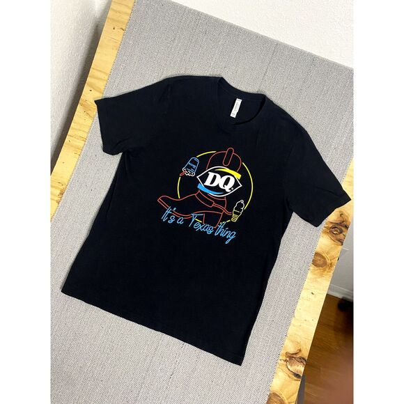 Dairy Queen Texas T-Shirt Mens XL Black It's a Texas Thing Neon Boot Graphic - Picture 3 of 8